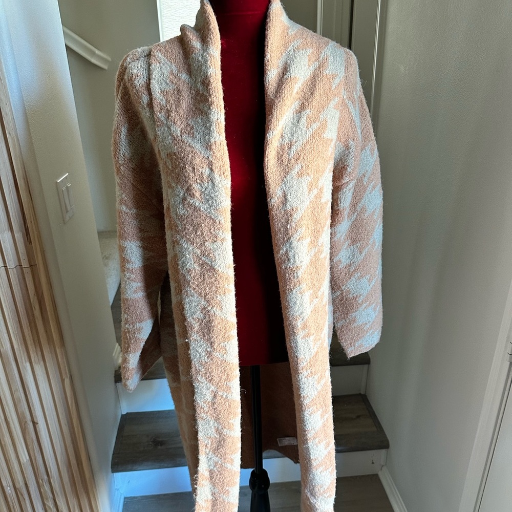 ‼️SOLD ‼️ Women’s A New Day Oversized Long Line Cardigan Size Small